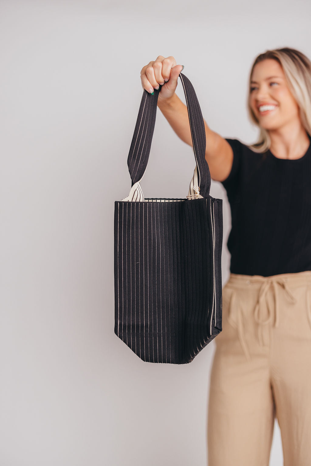 Premium Academy Ribbed Shoulder Bag in Black