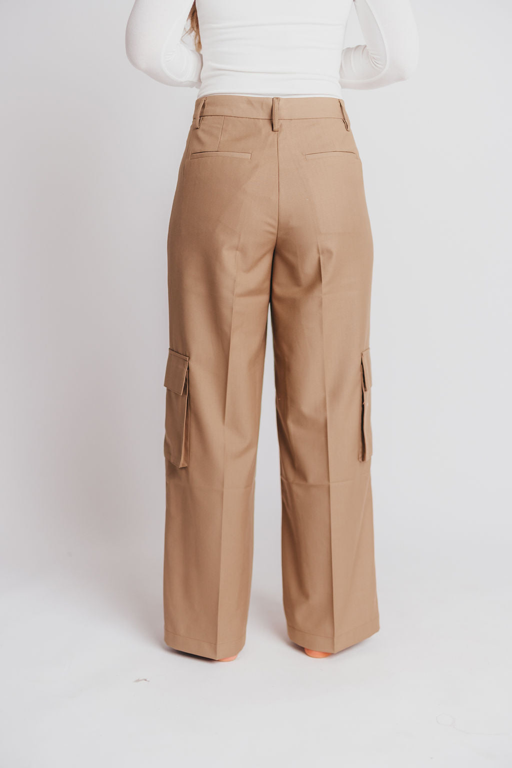 Gwen Cargo Trousers in Brown