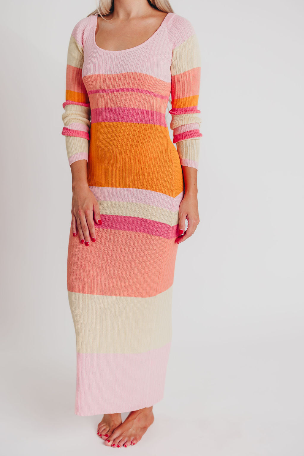 Mellow Ribbed Knit Maxi Dress with Long Sleeves in Pink/Orange Stripe