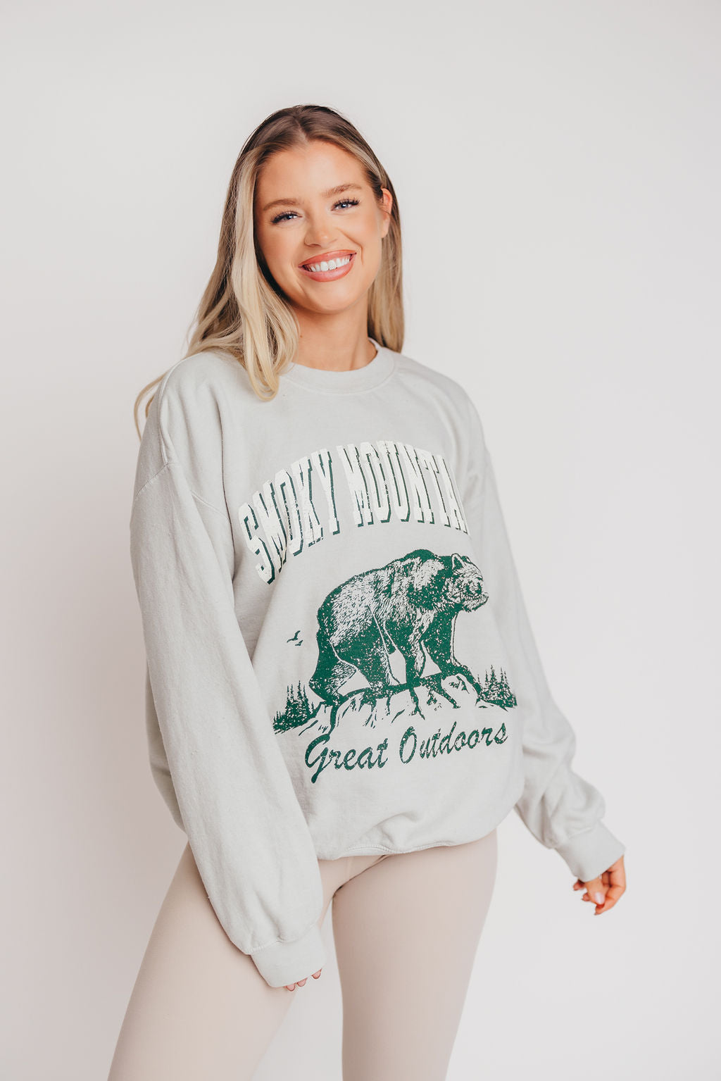 Smoky Mountains Oversized Graphic Sweatshirt in Light Sage