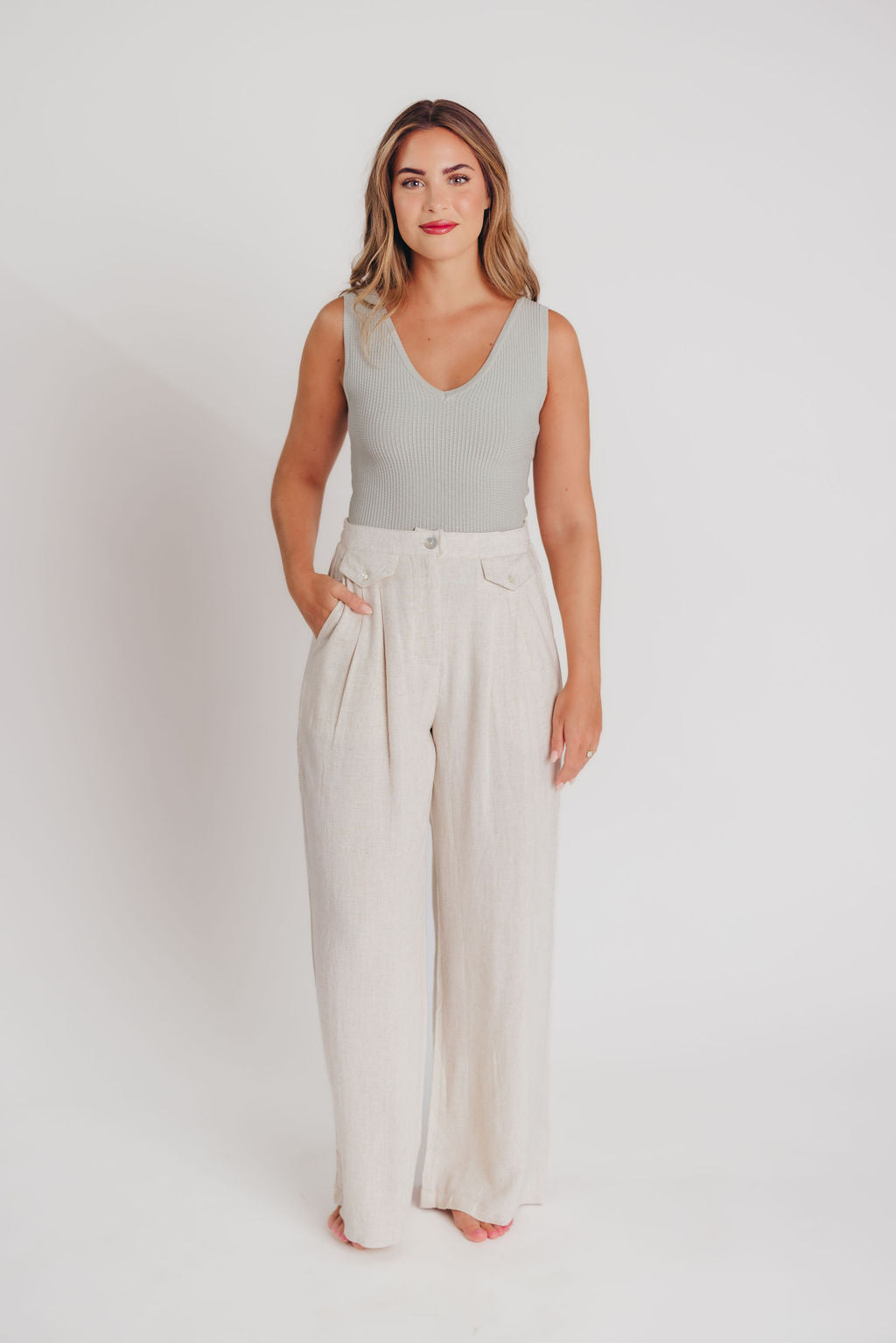 Erin Linen Blend Pleated Trousers in Natural