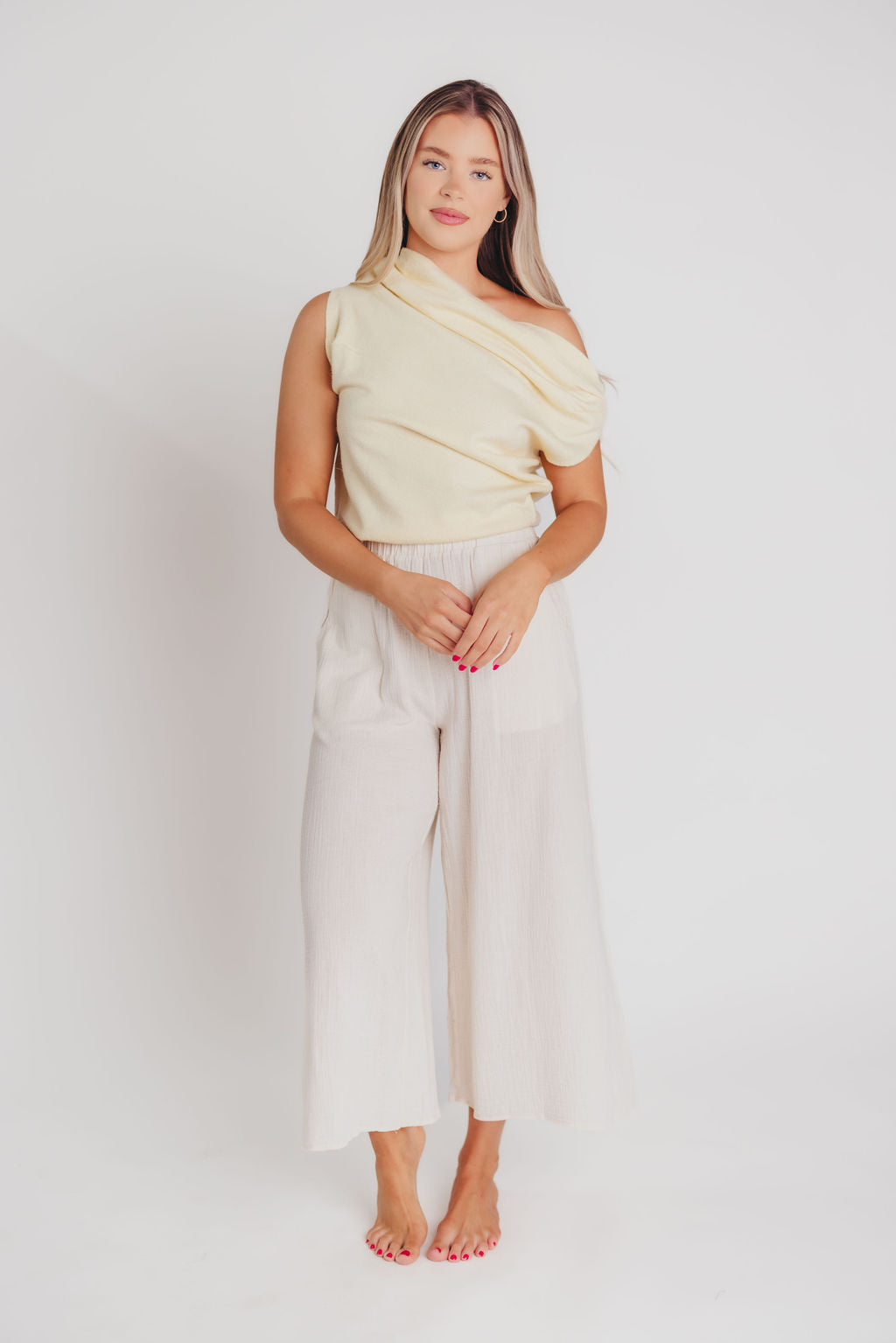 Devin Off-the-Shoulder Sweater Tank in Cream