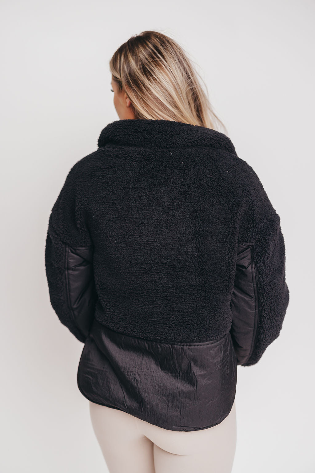 The Aurora Pullover in Black