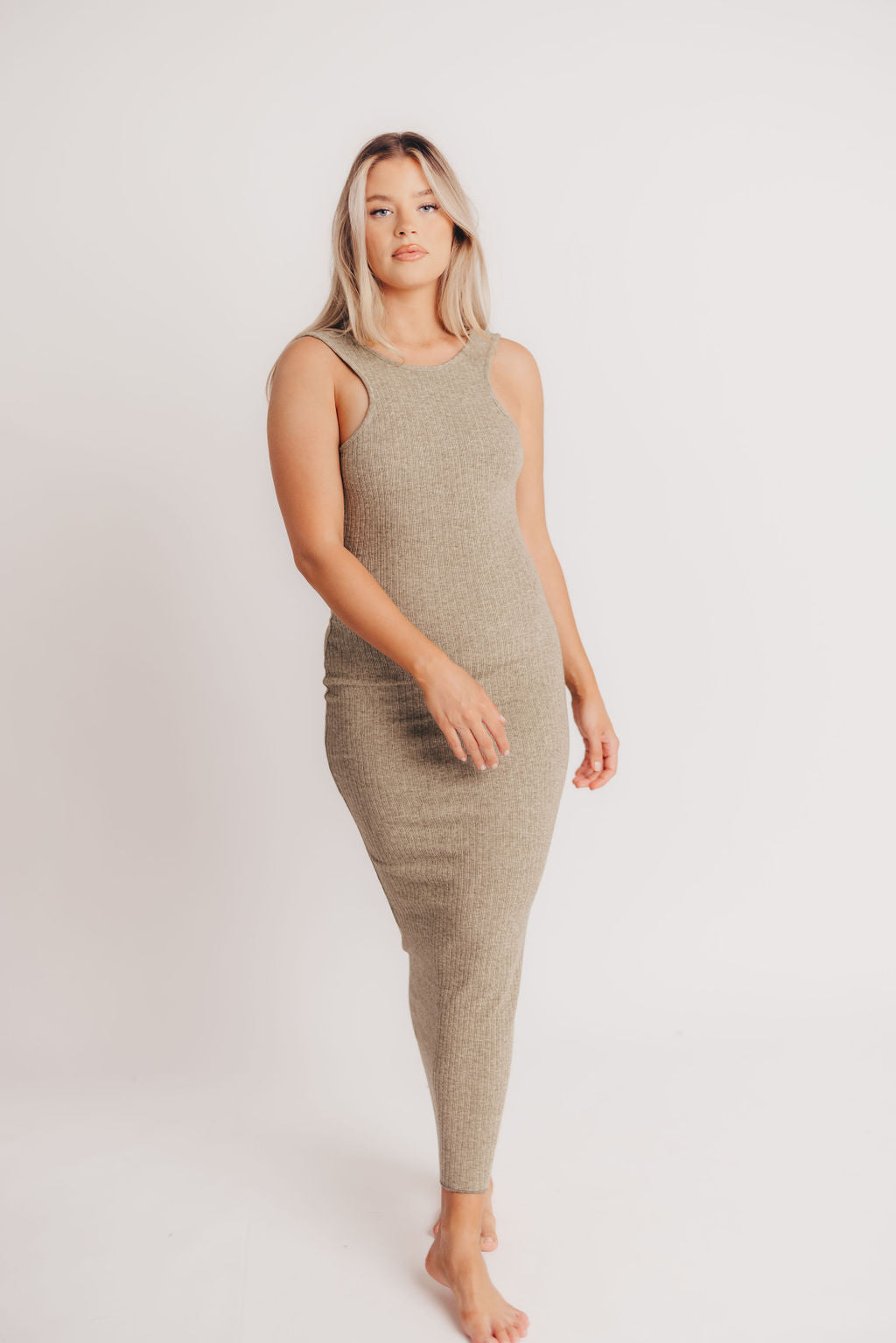 Bruges Crewneck Open Back Midi Dress in Leaf