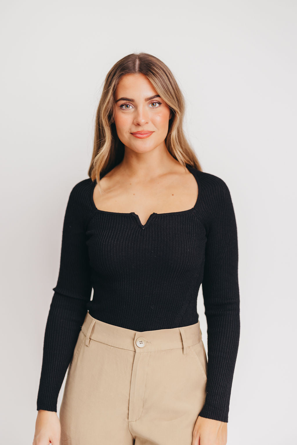 Lennon Ribbed Knit Notched V-Neck Top in Black