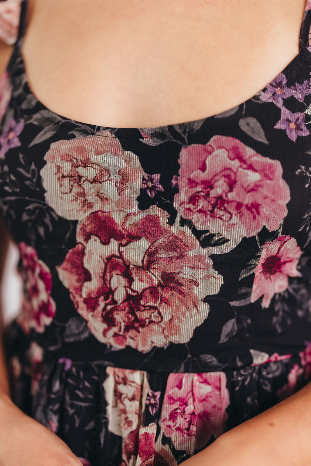 Tuva Flutter Sleeve Maxi Dress in Black Rose