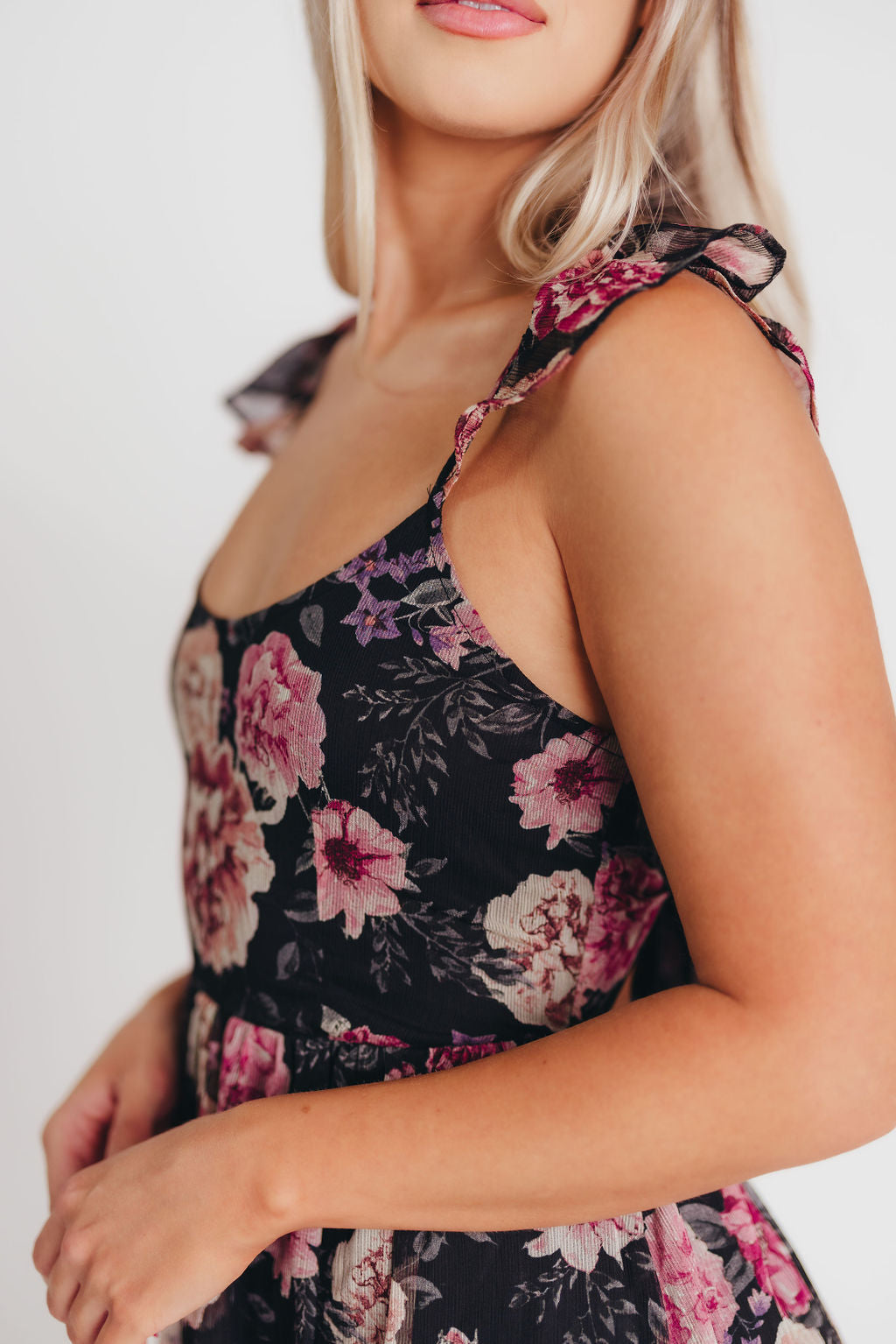 Tuva Flutter Sleeve Maxi Dress in Black Rose