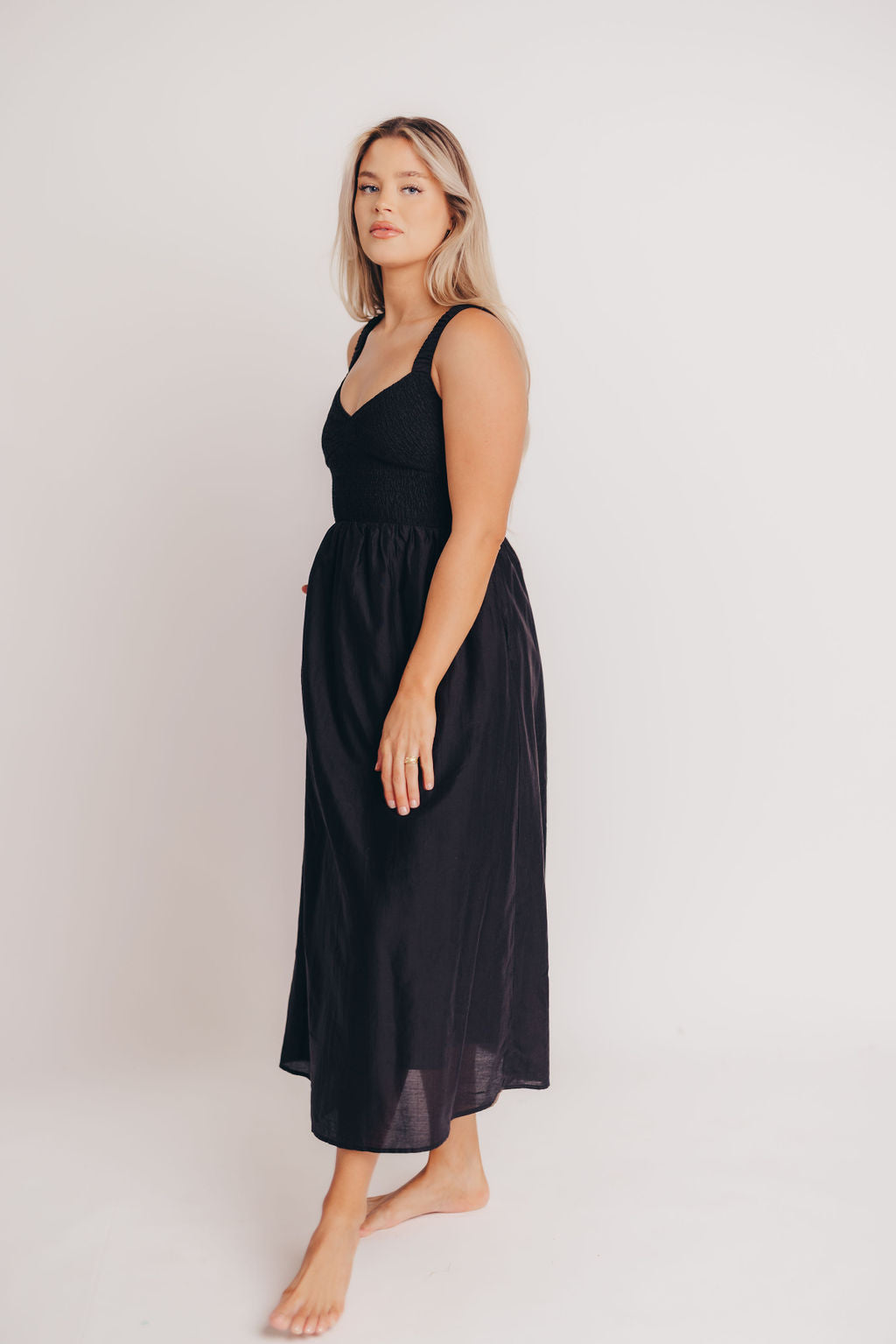 Casey Smocked Sweetheart Maxi Dress - Bump Friendly