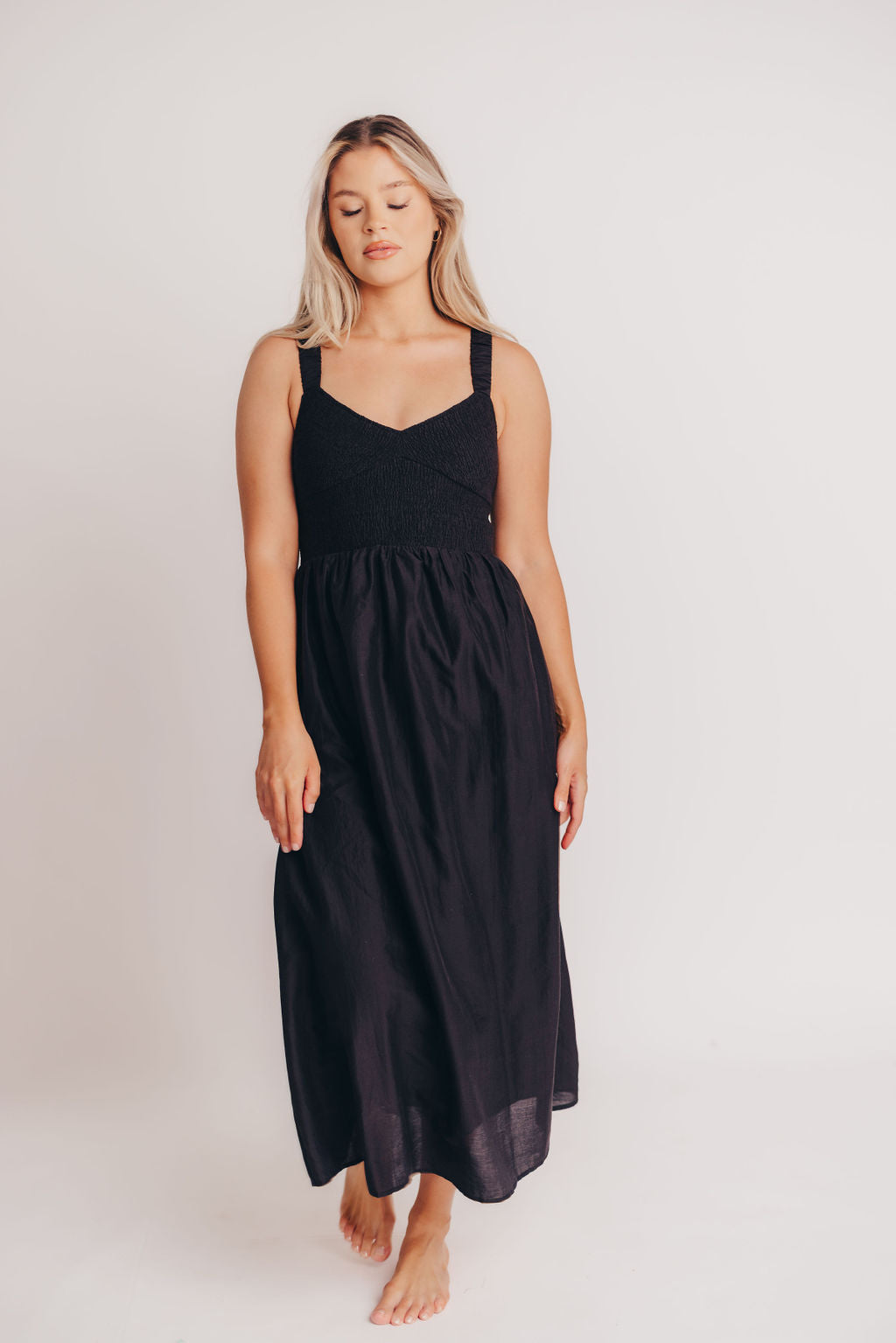 Casey Smocked Sweetheart Maxi Dress - Bump Friendly