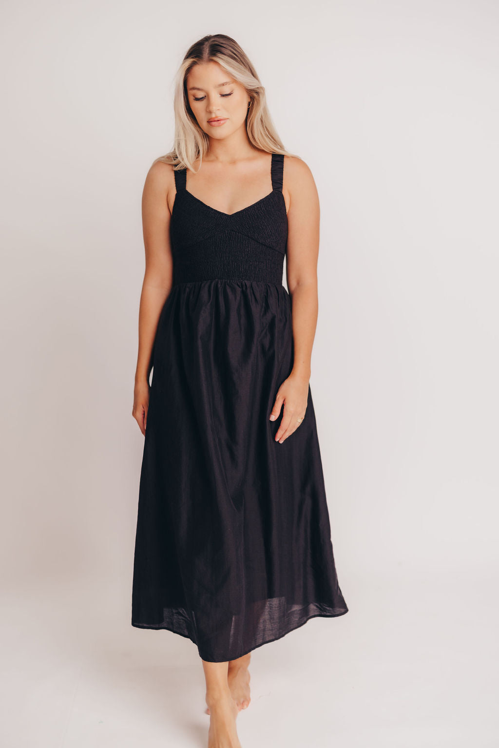 Casey Smocked Sweetheart Maxi Dress - Bump Friendly