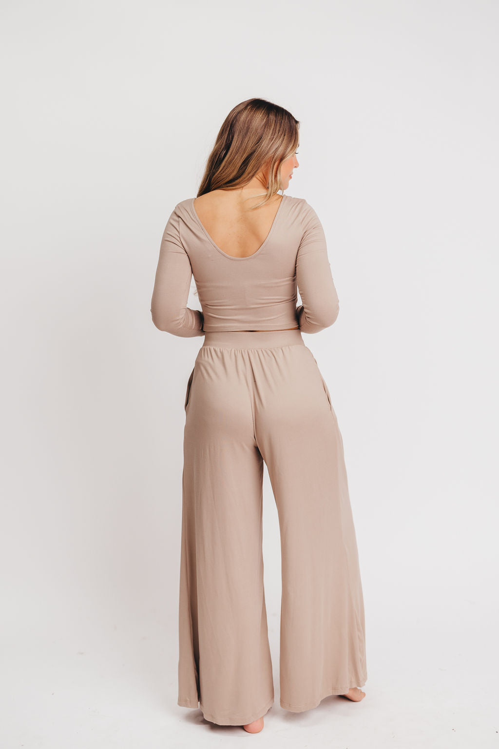 The Ashton Pant in Desert Sand