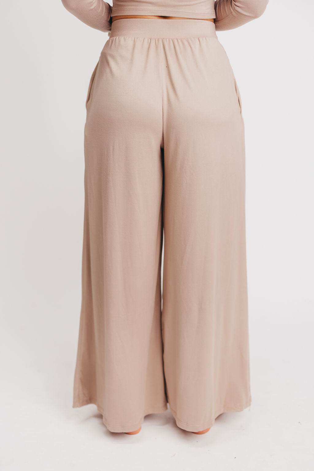 The Ashton Pant in Desert Sand