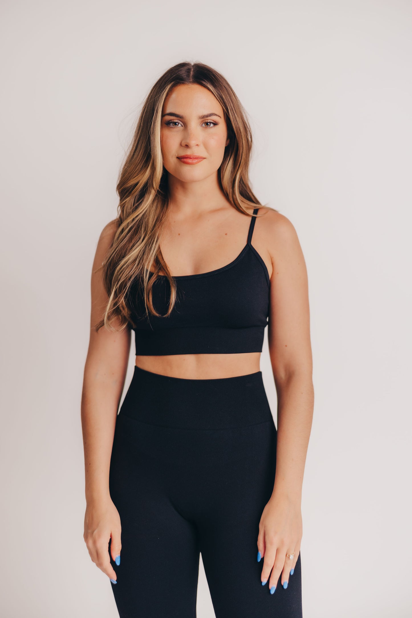 Worth The Label Active Sports Bra in Black