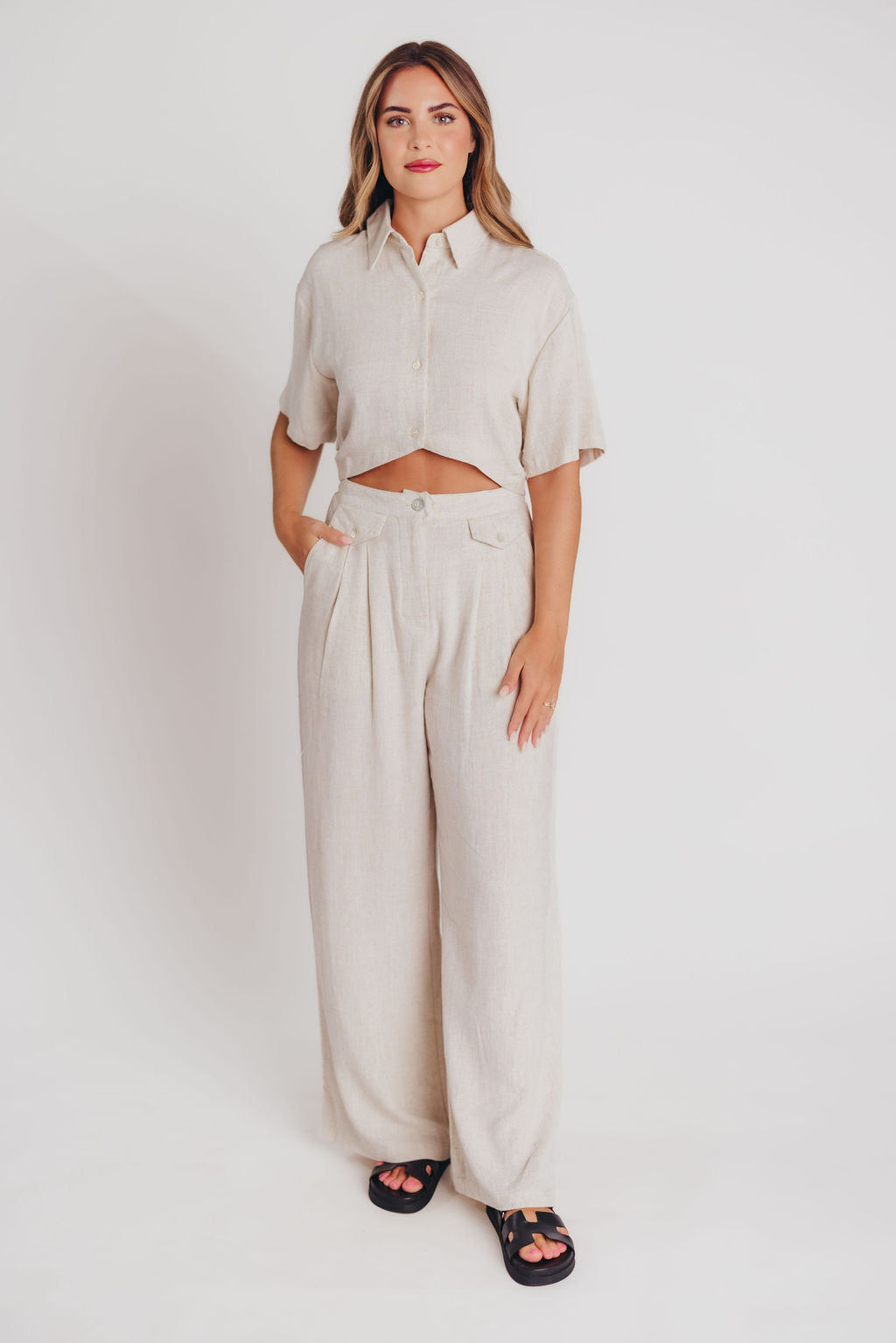 Erin Linen Blend Pleated Trousers in Natural