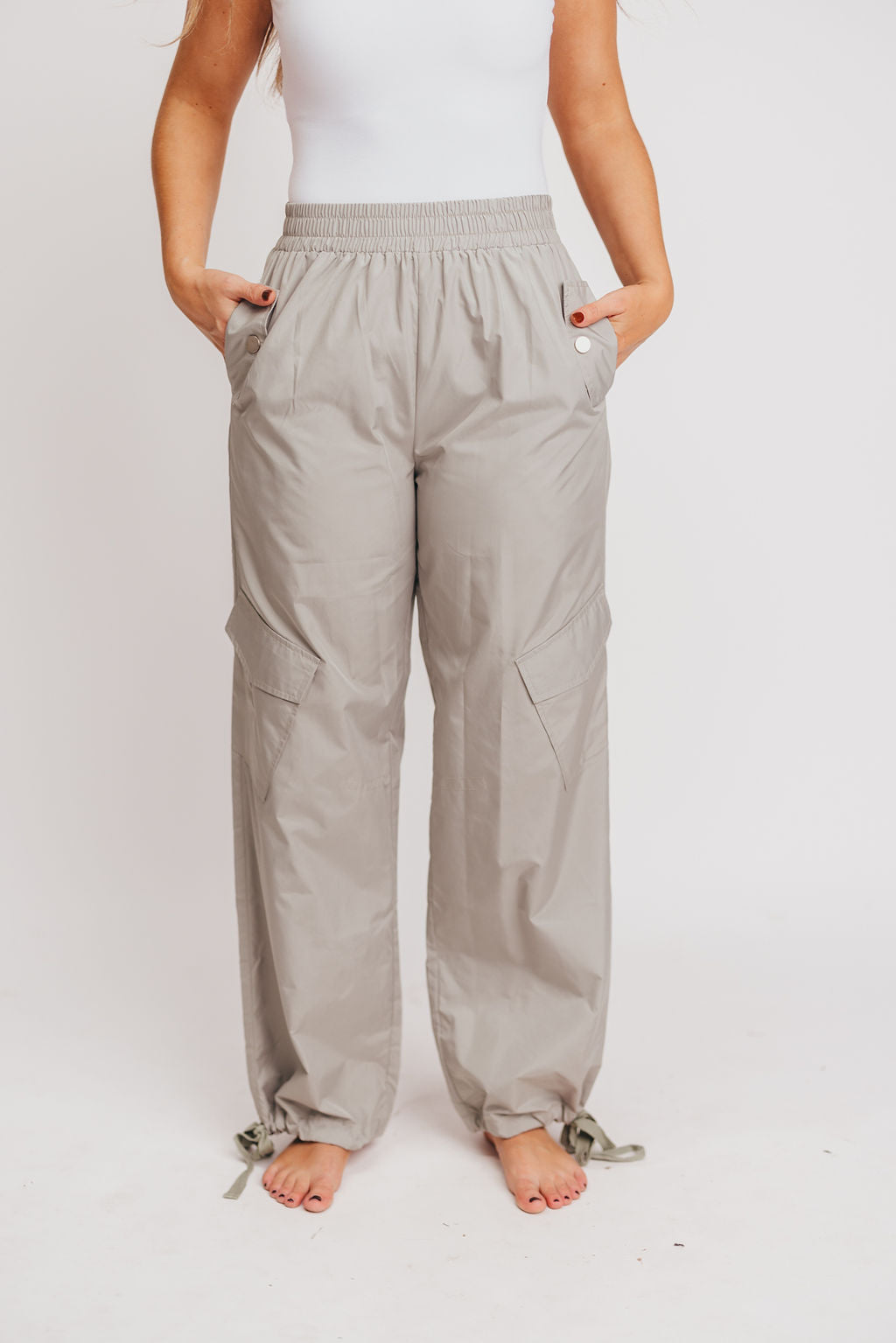 Novak Windbreaker Cargo Pants in Sage Grey