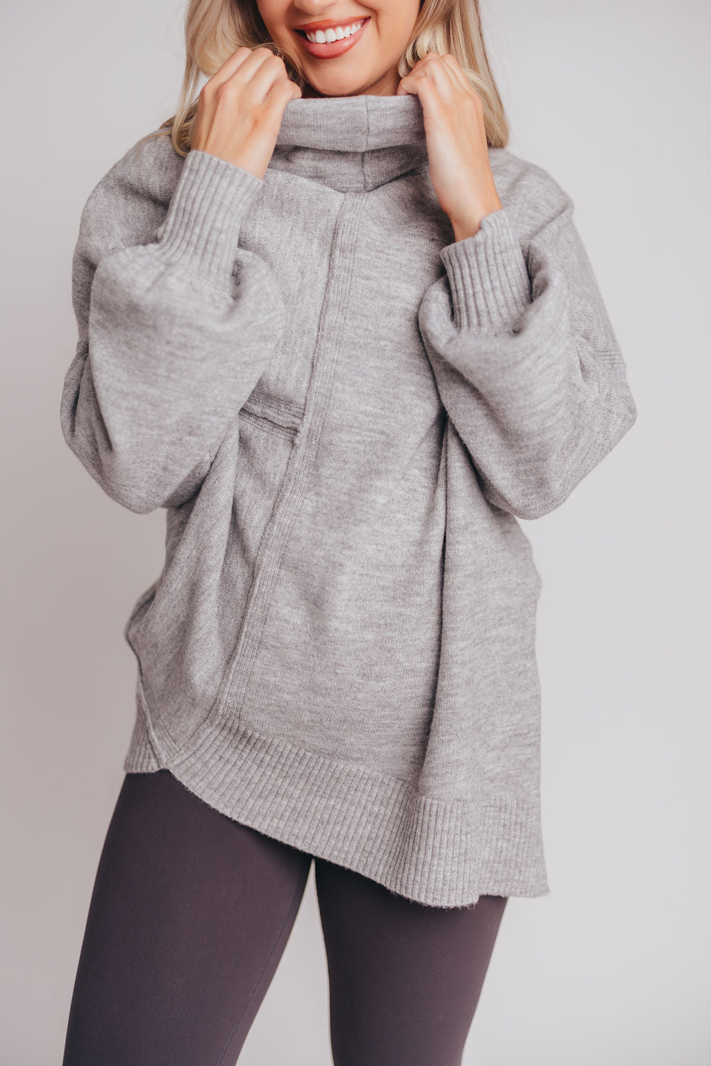 Deco Exposed Seam Turtleneck Sweater in Heather Grey
