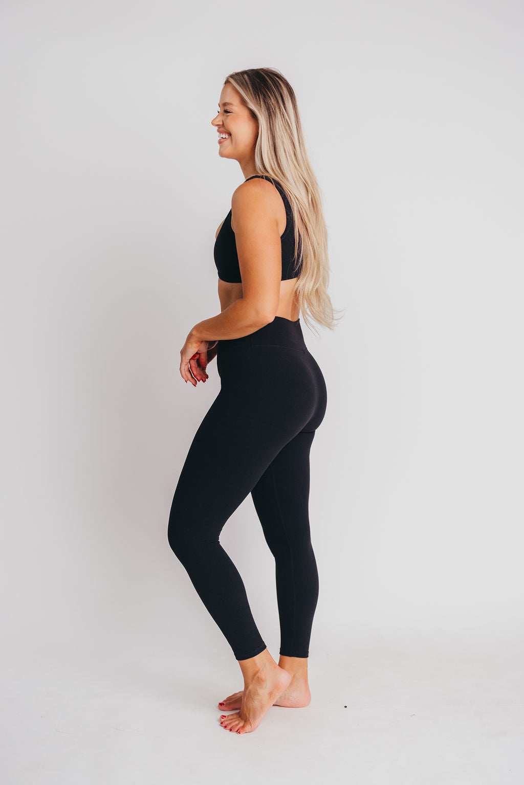 Worth the Label High-Waisted Brushed Legging in Black