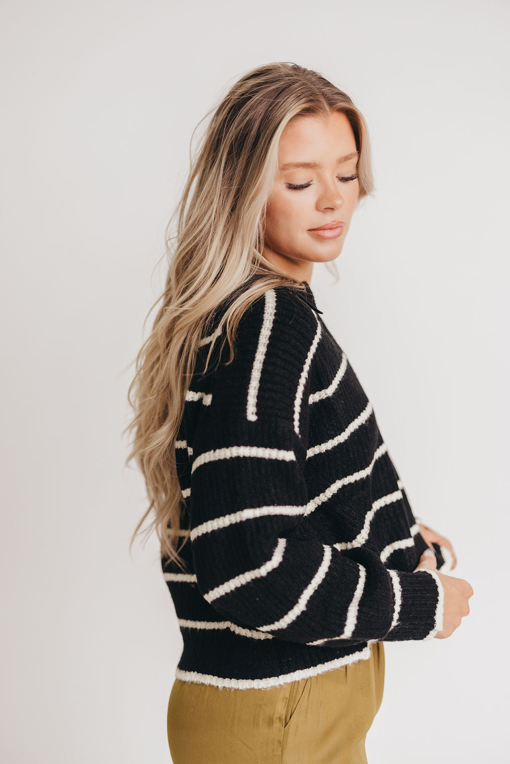 Holden Striped Collar Sweater in Black/Ivory