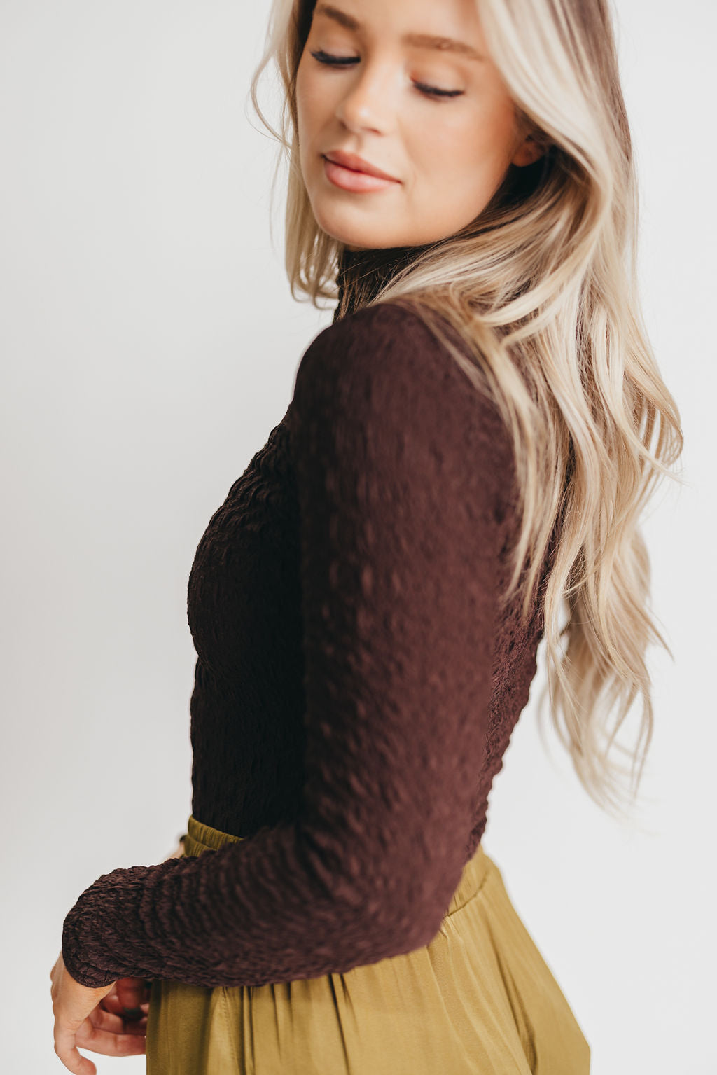 Max Textured Mockneck Top in Brown