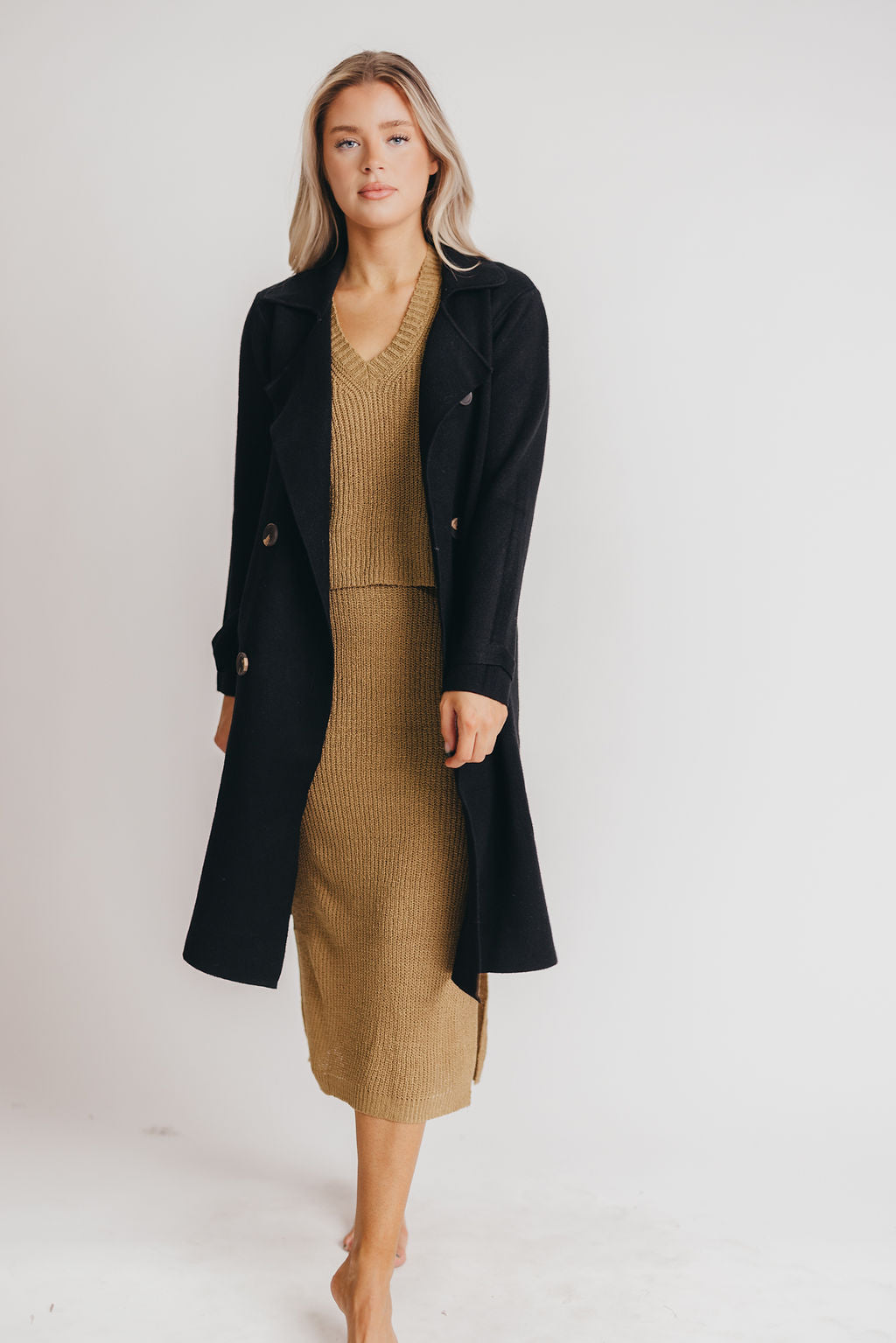 Timeless Cashmere Blend Signature Peacoat in Black *LUXURY ITEM*