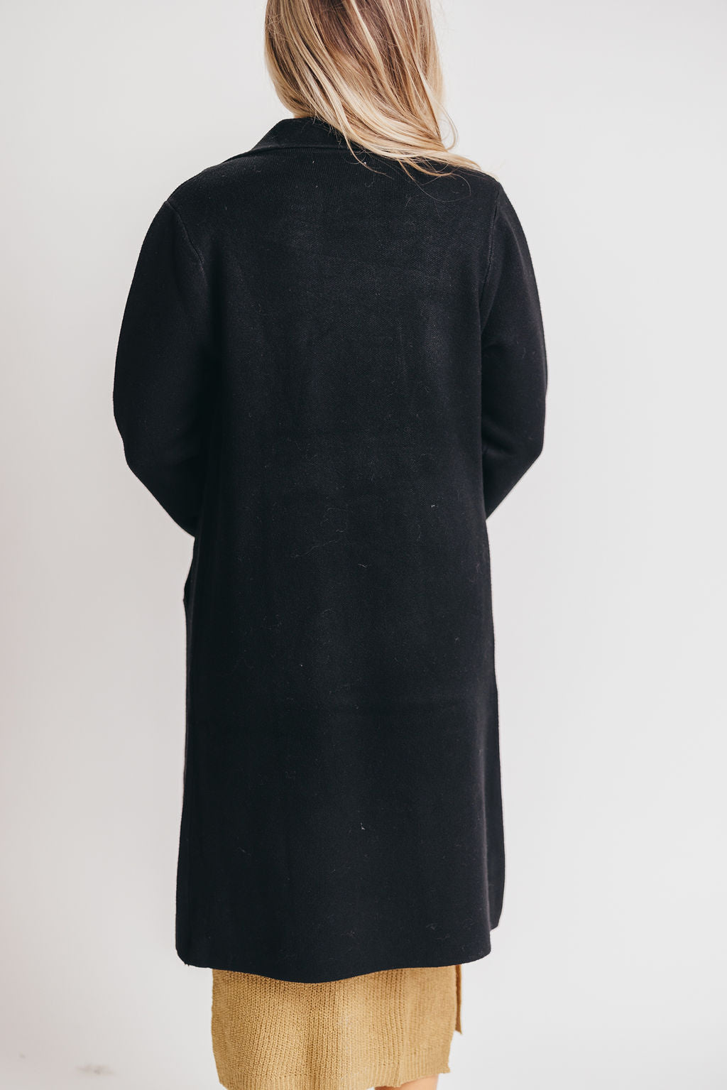 Timeless Cashmere Blend Signature Peacoat in Black *LUXURY ITEM*