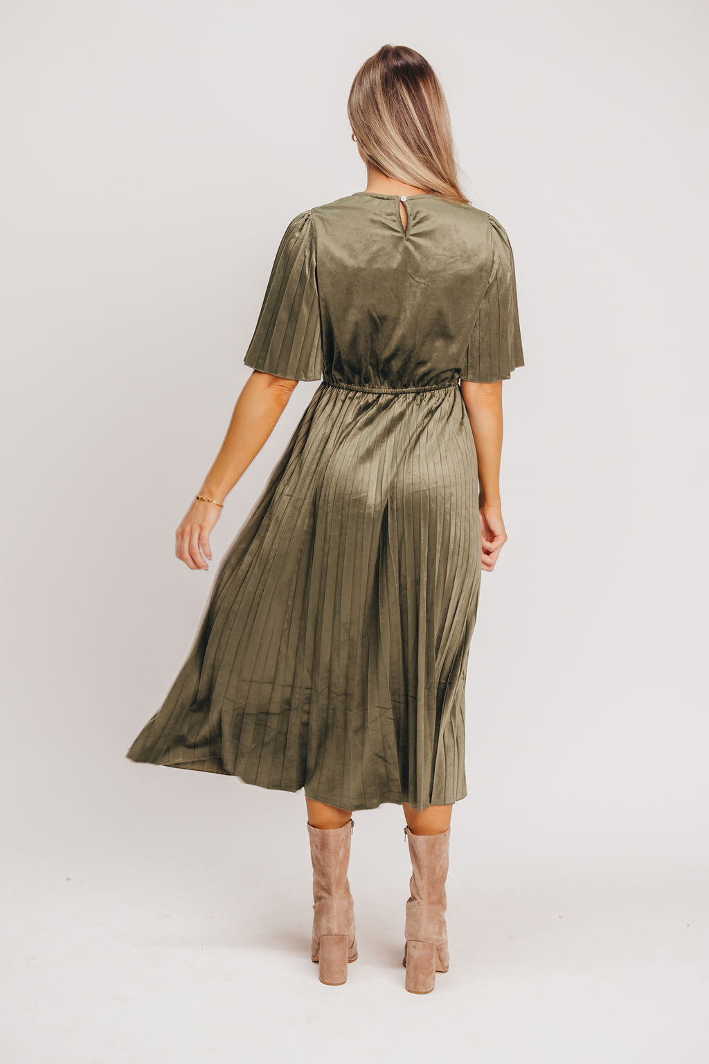 Tate Round-Neck Pleated Velvet Midi Dress - Bump Friendly