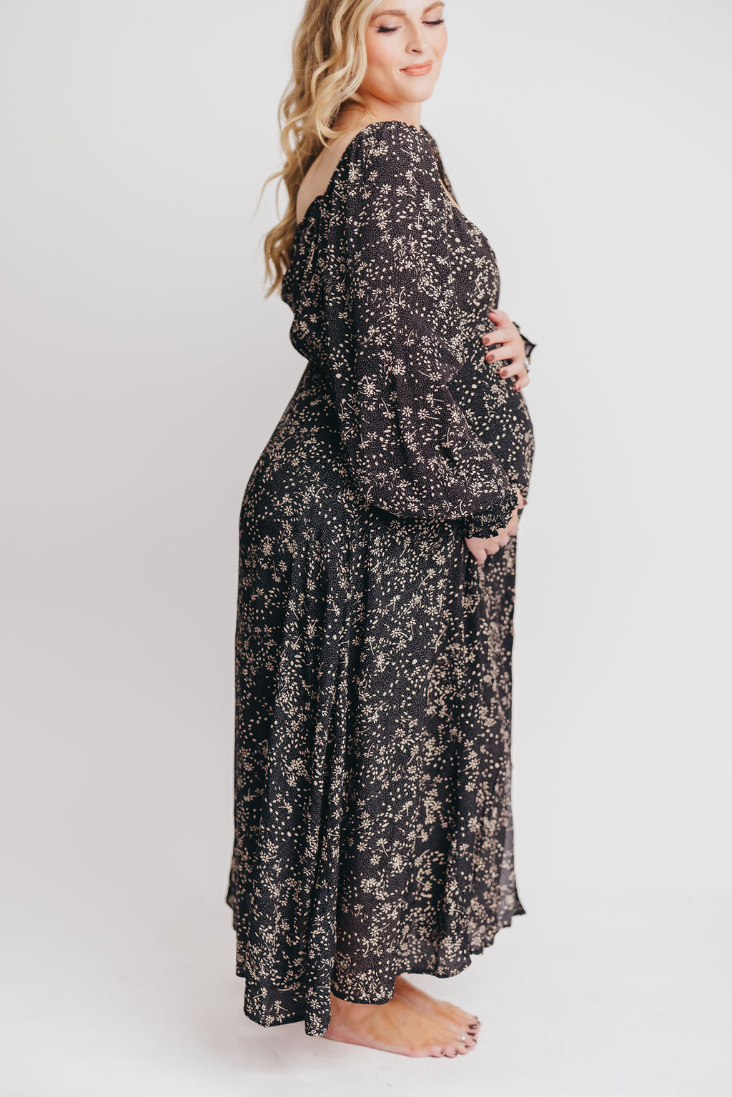 Brenna Floral Sweetheart Maxi Dress in Black Floral