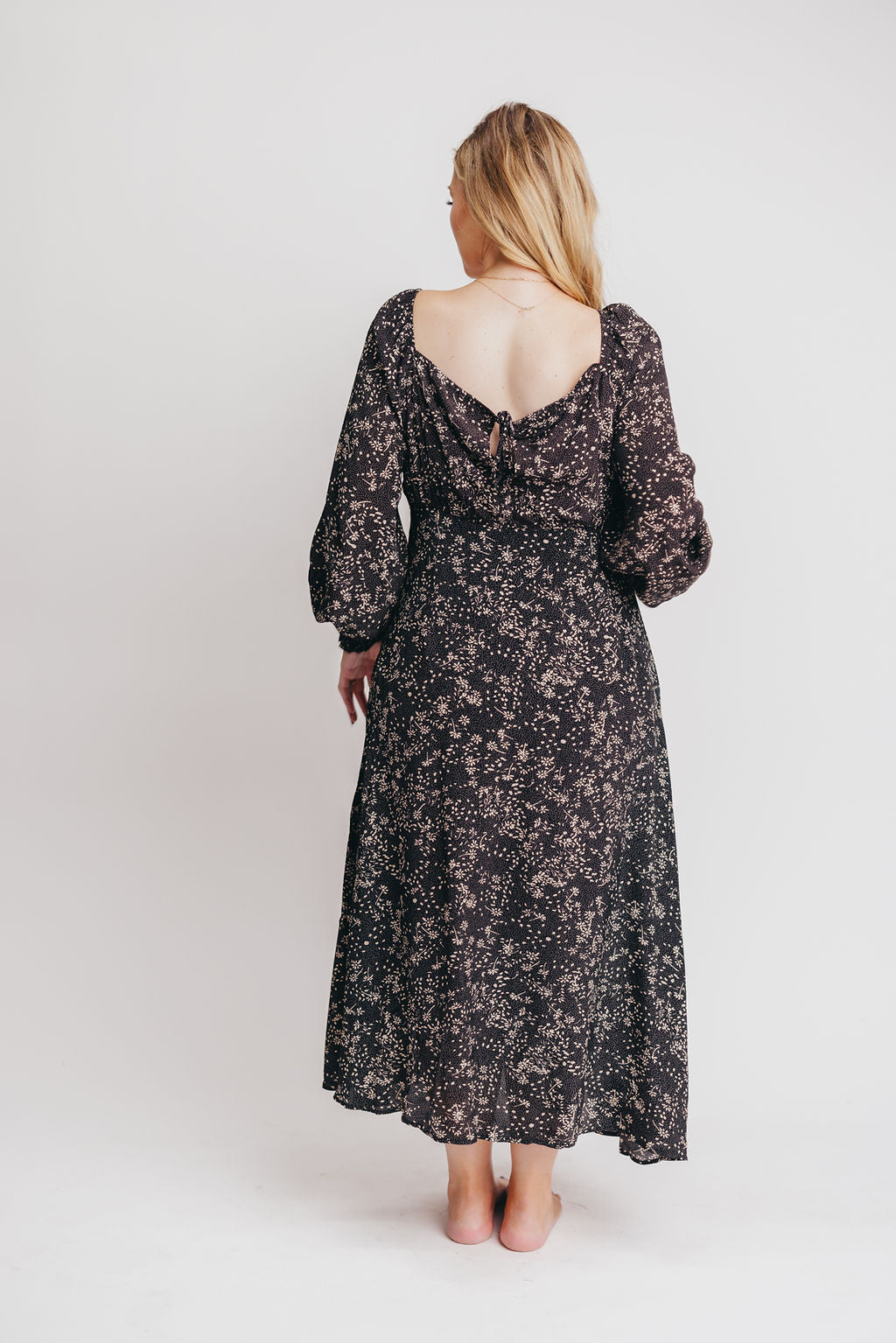 Brenna Floral Sweetheart Maxi Dress in Black Floral