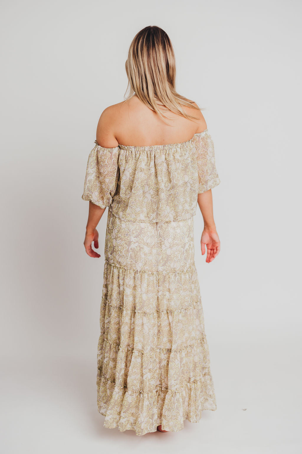 Vilde Off-the-Shoulder Maxi Dress in Lemon/Off White - Bump Friendly