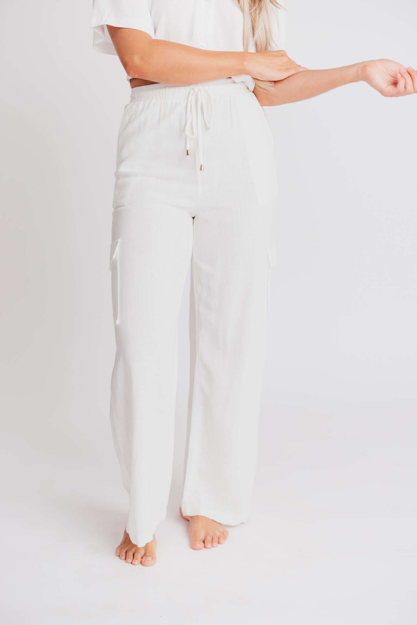 Flynn Linen Blend Wide Leg Cargo Pant in Off-White