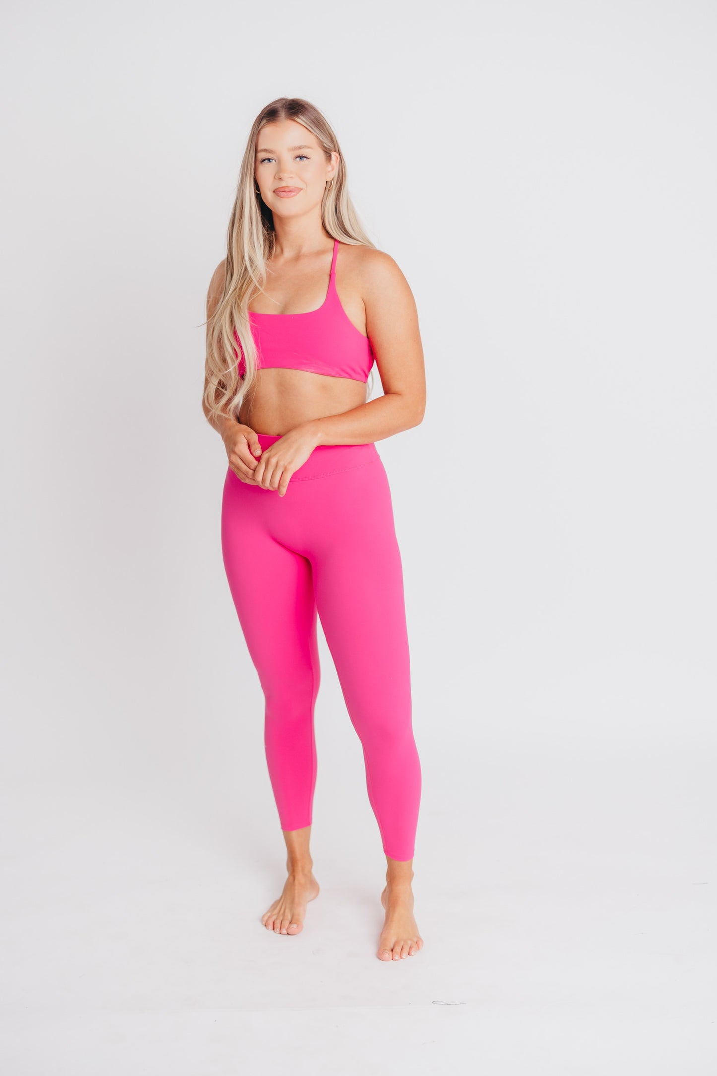 Worth the Label Cross Back Sports Bra in Pink