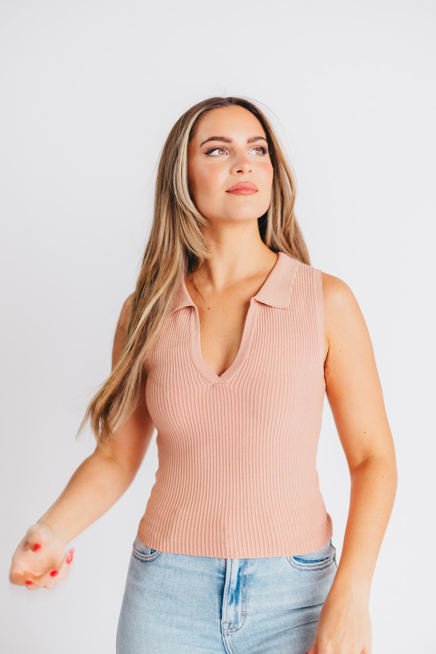 Darcy Collared V-Neck Tank in Mauve