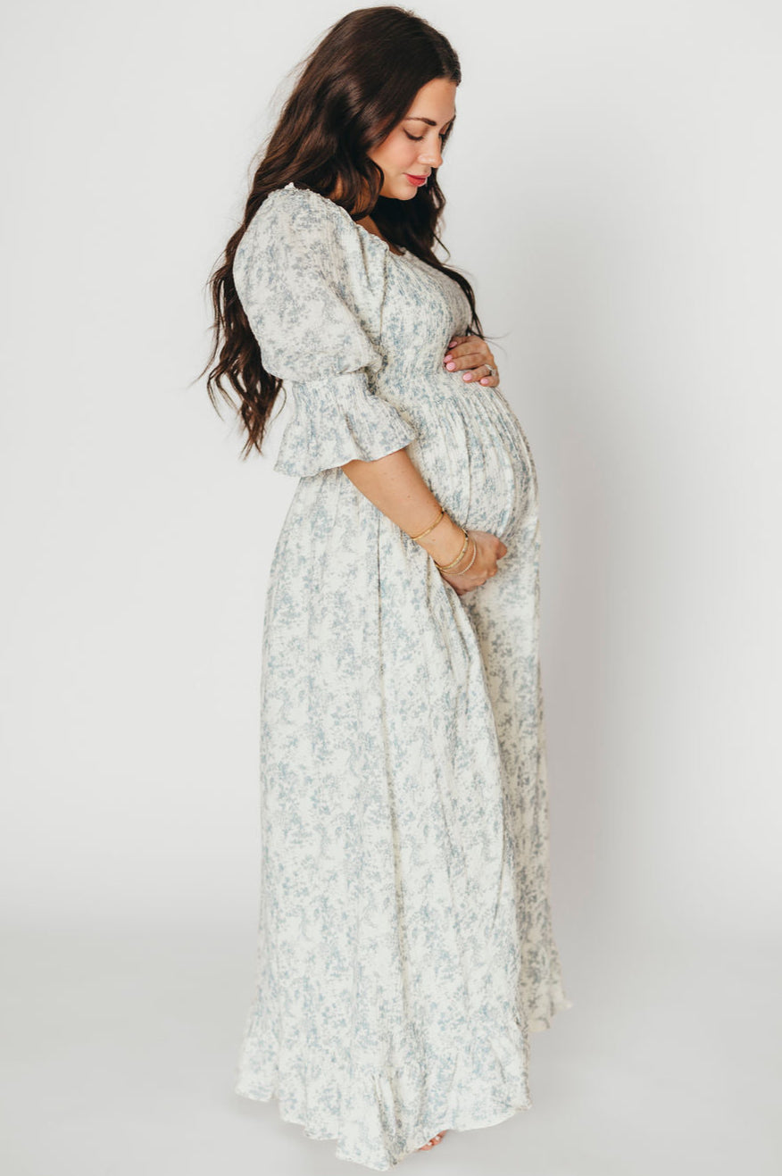 Sienna 100% Cotton Puff Sleeve Maxi Dress in Blue Floral Sienna 100% Cotton Puff Sleeve Maxi Dress in Blue Floral