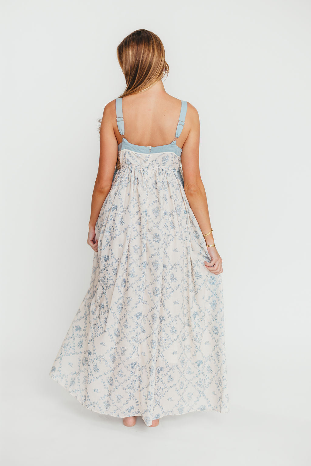 Lillian Toile Maxi Dress in French Blue – Worth Collective