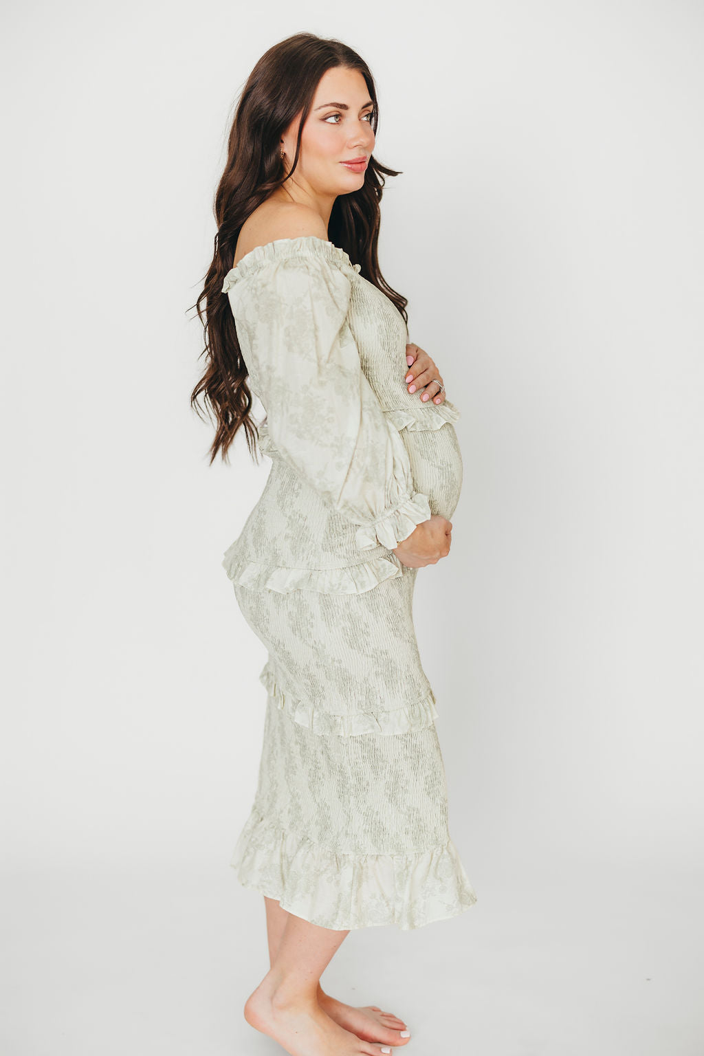 The Chloe Midi Dress in Sage - Bump Friendly – Worth Collective