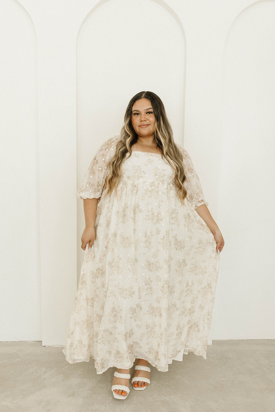 Mona Maxi Dress with Smocking in Cream Floral - Bump Friendly & Inclusive Sizing (S-3XL)