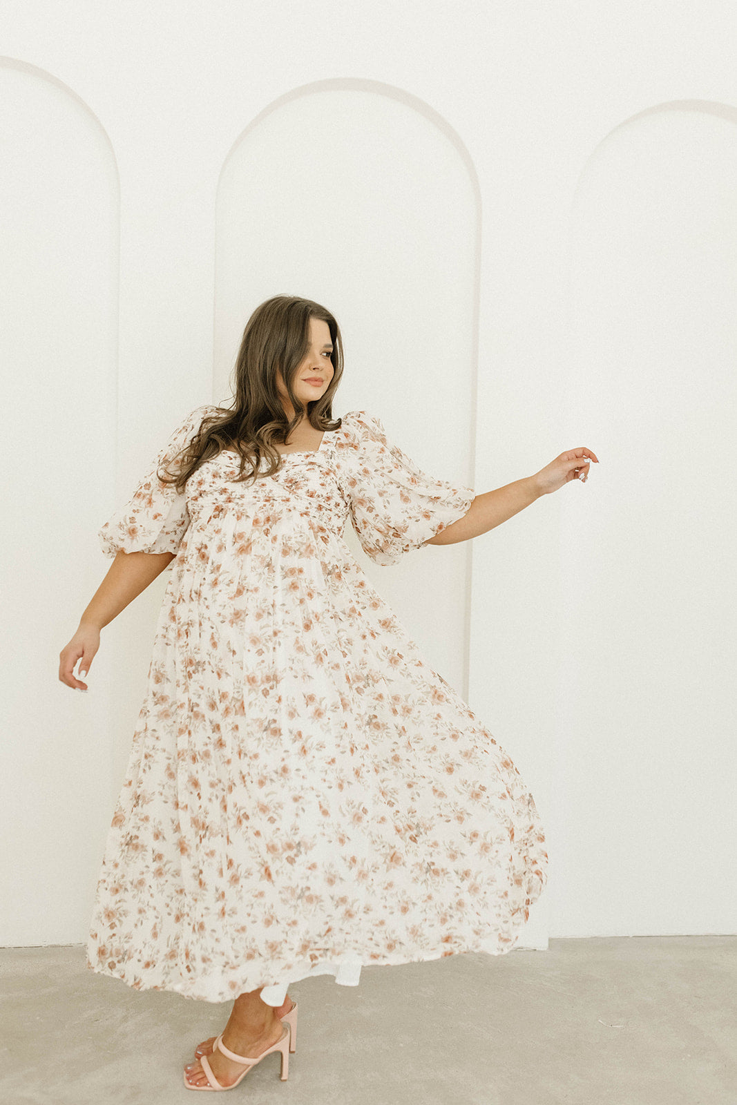 Harlow Maxi Dress in Ivory Floral Bump Friendly Inclusive Sizing Worth Collective