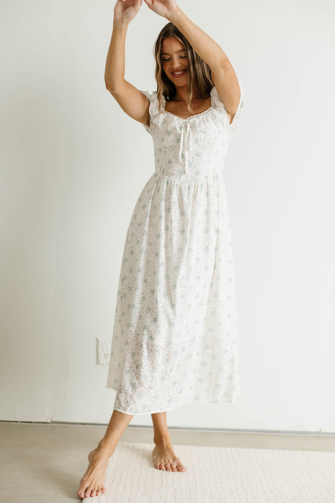 Maggie Sweet Lace Edged Prairie Dress in Blue Floral Large