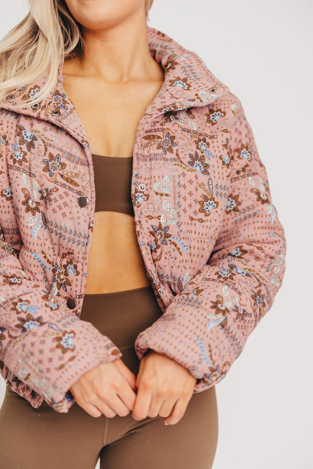 Cullen Plush Snap Button Puffer Jacket in Dusty Mauve Floral