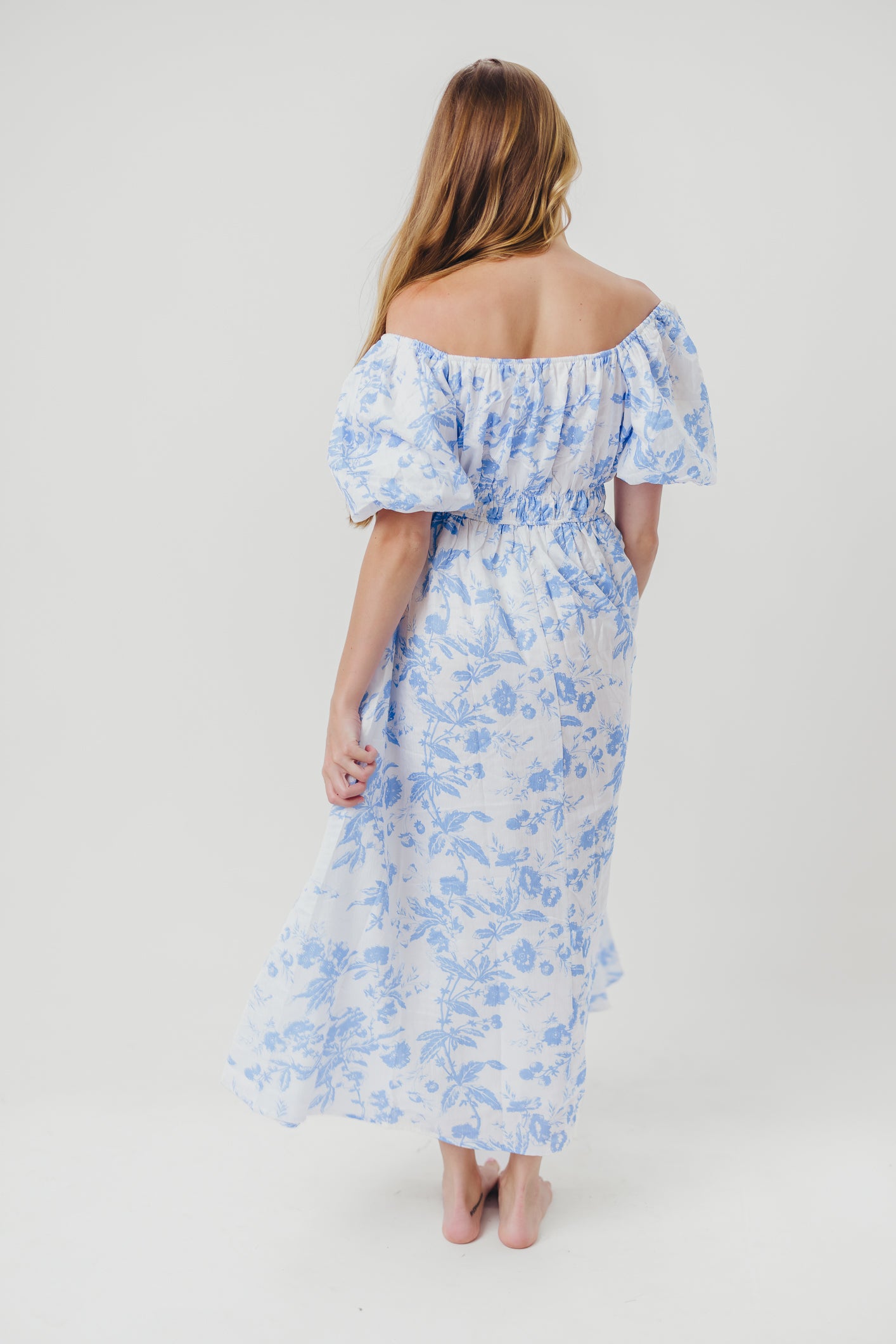 Mallory Textured Print Midi Dress in Blue Floral