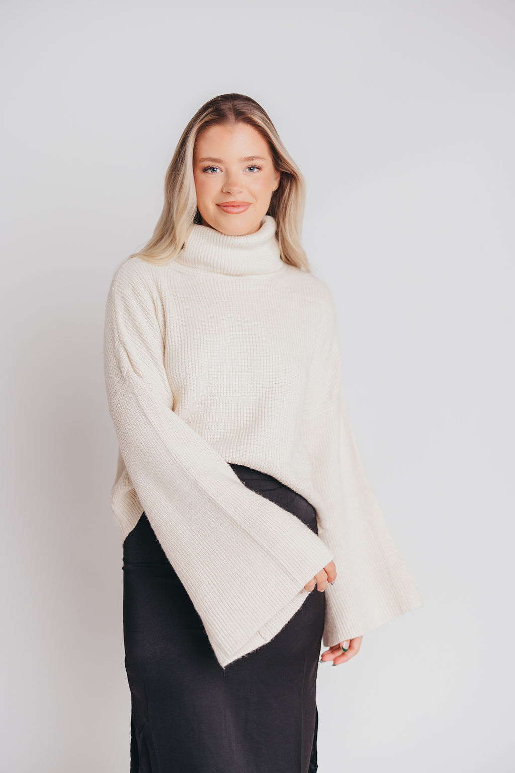 Calla Bell-Sleeve Turtleneck Sweater in Ivory