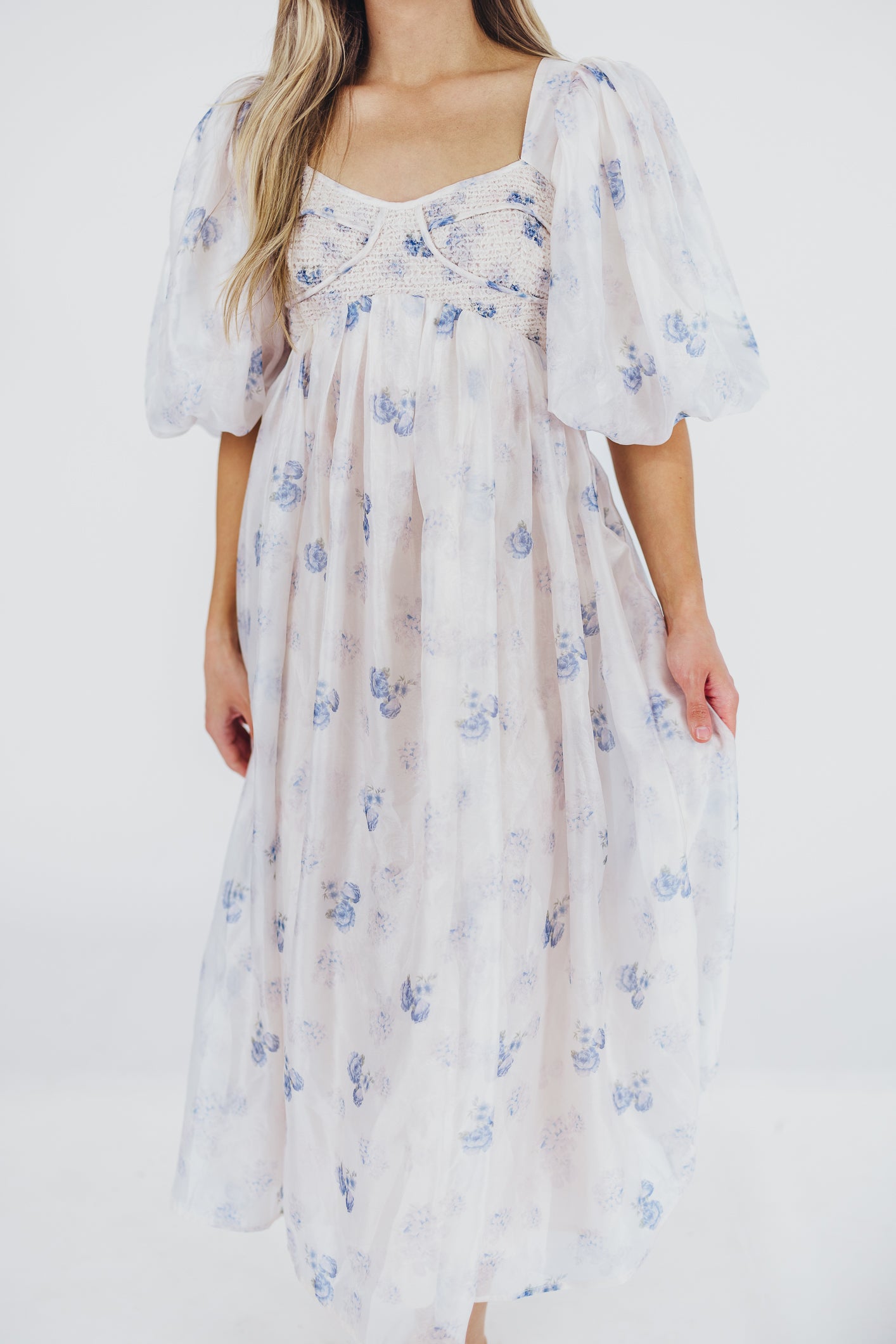 Harlow Maxi Dress in Muted Blue Floral - Bump Friendly & Inclusive Sizing (S-3XL)