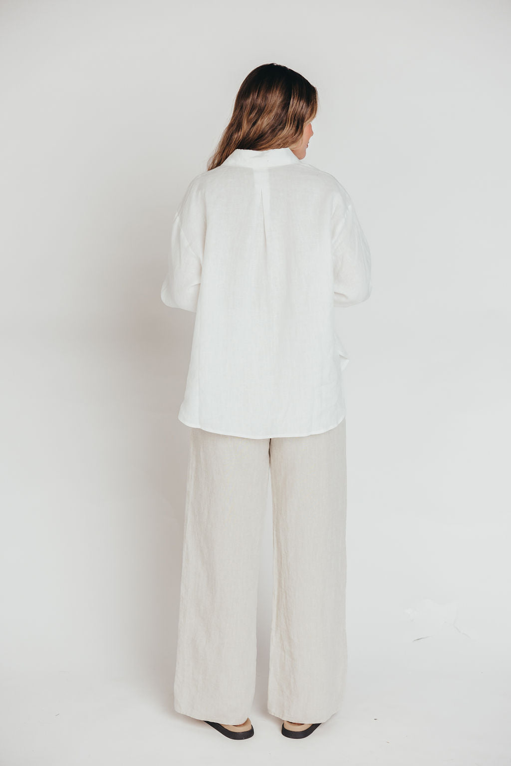 The Evelyn 100% Linen Top in White