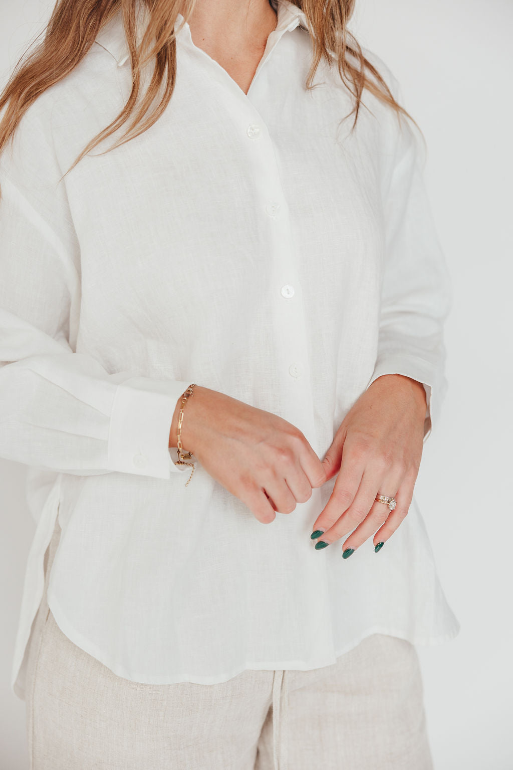 The Evelyn 100% Linen Top in White