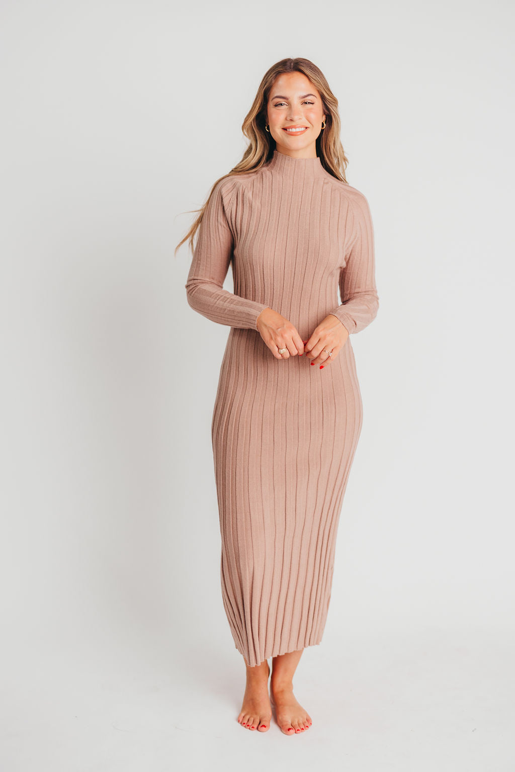 Brie Ribbed Knit Mock-Neck Midi Sweater Dress in Cashmere - Bump Frien –  Worth Collective