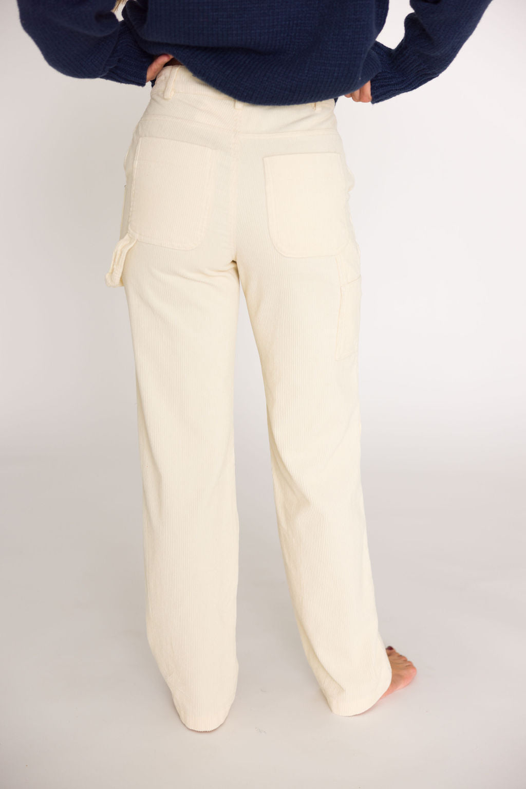 パンツ [24FW] Semi-Wide Corduroy Pants - Cream Corduroy Pants in Cream – Worth Collective