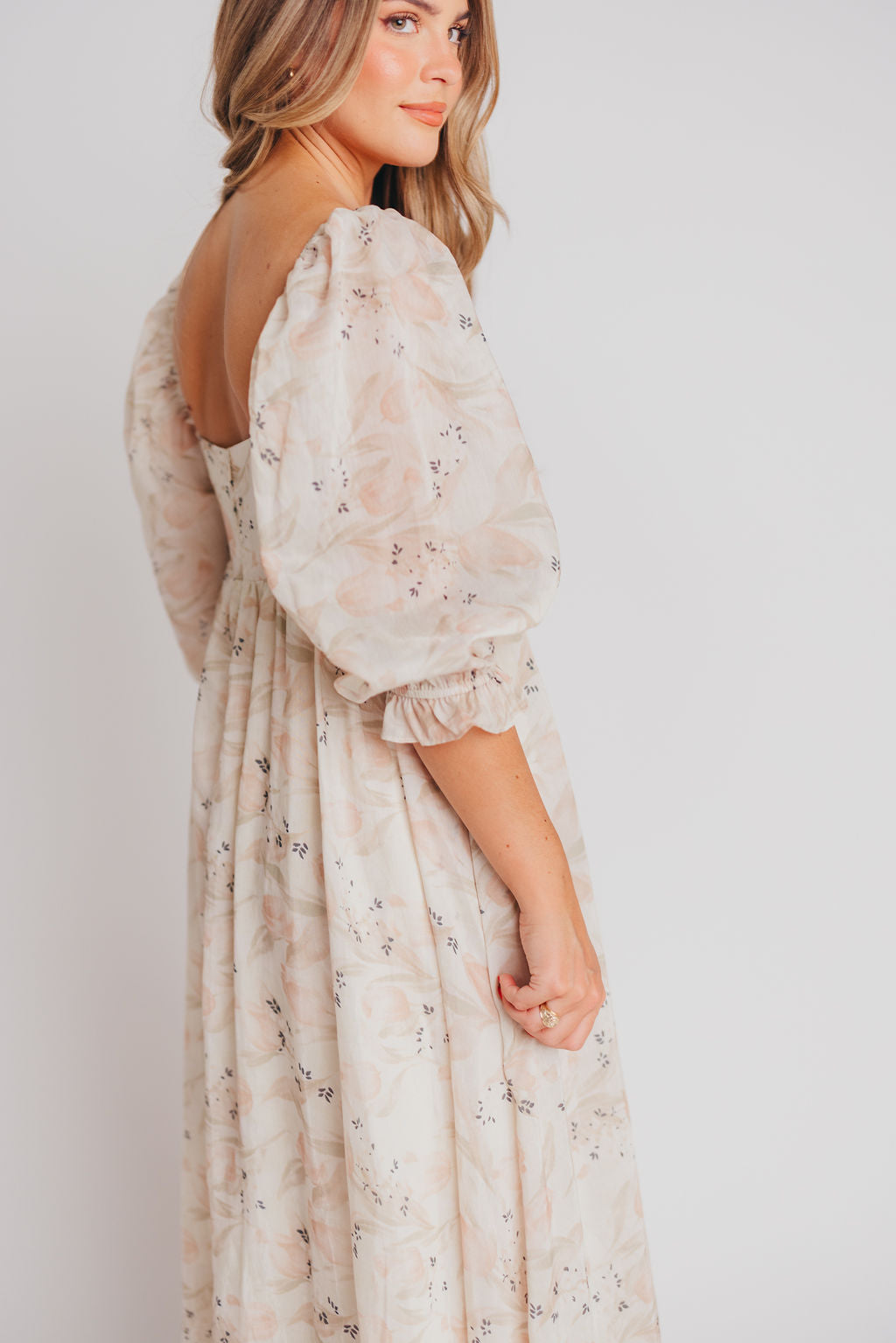 Mona Maxi Dress in Autumn Peach & Cream Floral - Bump Friendly Inclusive Sizing (S-3XL)