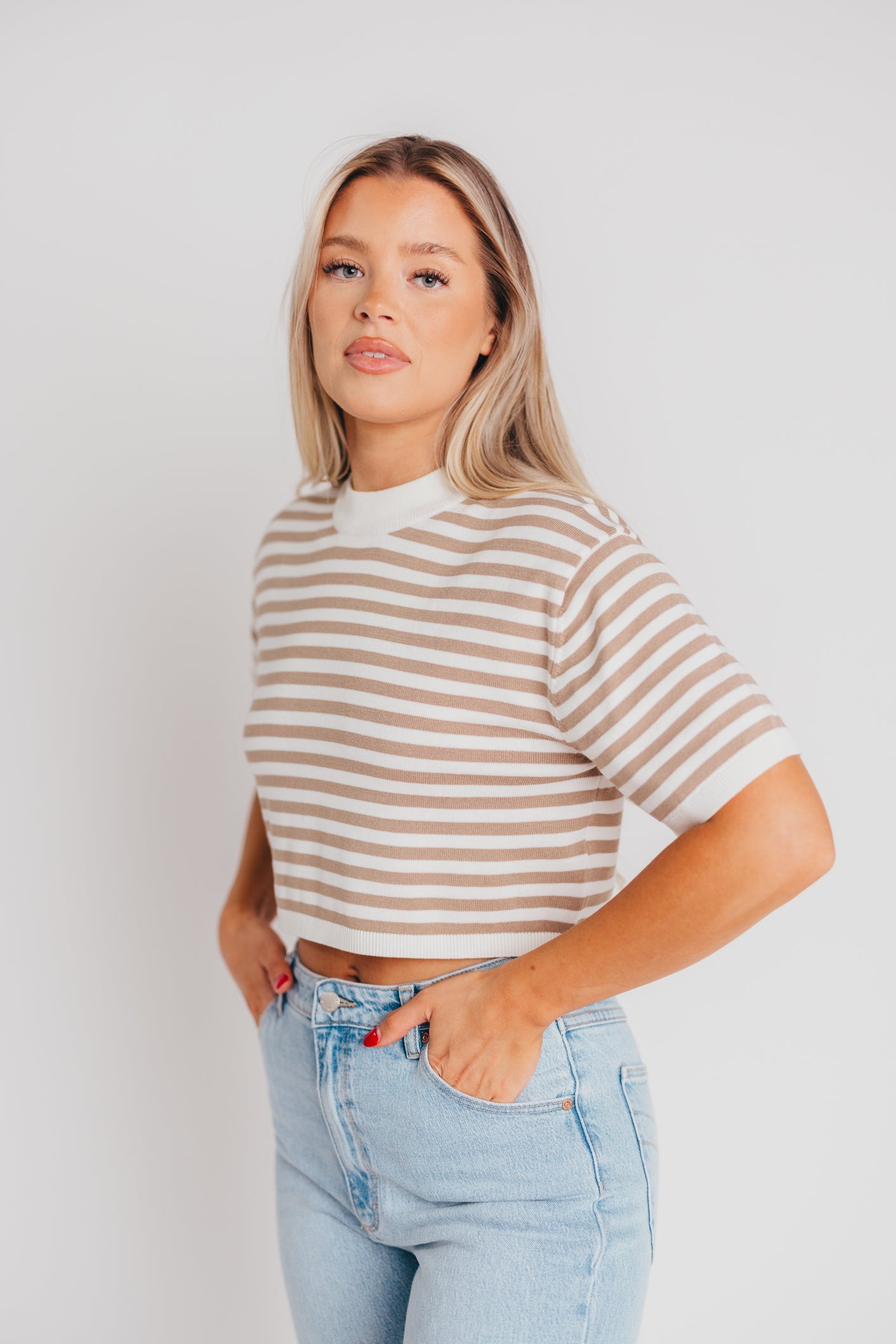 Anjou Short Sleeve Knitted Top in Tan/White
