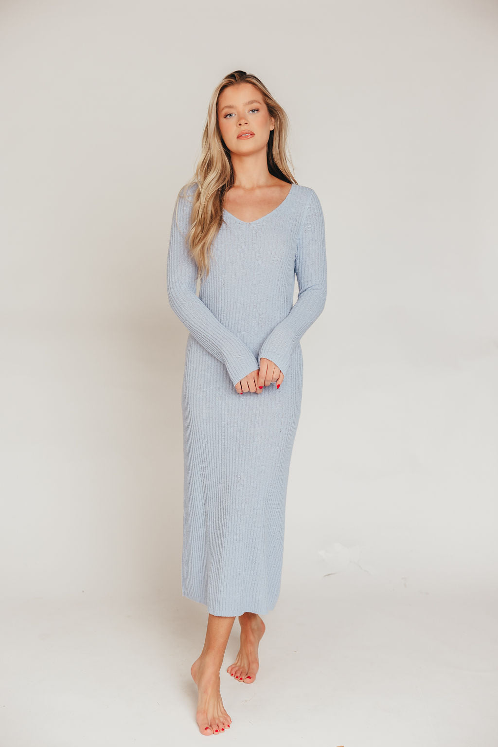 Joline Textured Sweater Maxi Dress in Light Blue