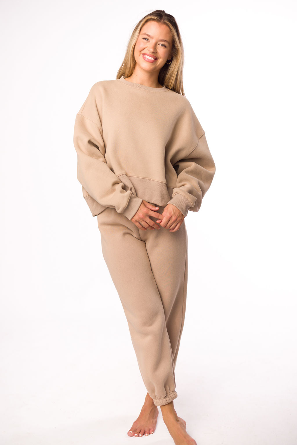 Comfy Cozy Sweatshirt and Sweatpants Set in Mocha